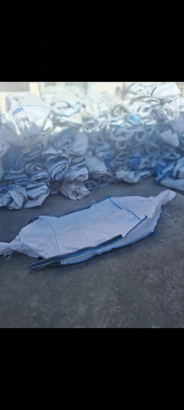 Контейнеры: Məhsul: Big-bag (FIBC) polipropilen kisələr Təsvir: - Sərt yüklərin — 3