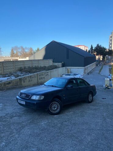 Audi: Audi A6: 2.5 l | 1995 il Sedan — 11