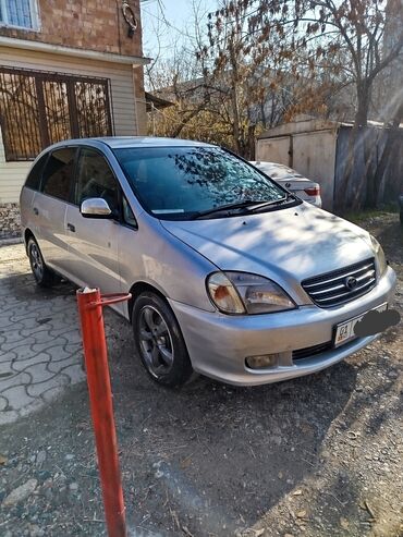 Toyota: Toyota Nadia: 1999 г., 2 л, Автомат, Бензин, Хэтчбэк