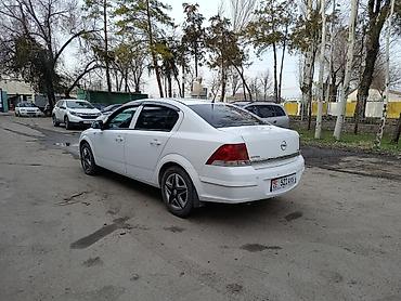 Opel: Opel Astra: 2011 г., 1.8 л, Автомат, Газ, Седан — 2