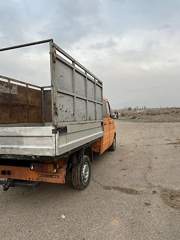 2 4 д: Грузовик, Mercedes-Benz, Дубль, Б/у — 5