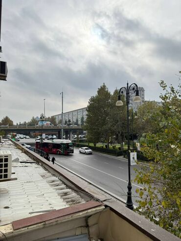 Köhnə tikili: Bakı, 7 otaqlı, Köhnə tikili, m. Gənclik, 170 kv. m — 26