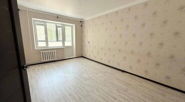 снять квартиру в районе автовокзала: 2 комнаты, 52 м², 106 серия, 2 этаж, Косметический ремонт