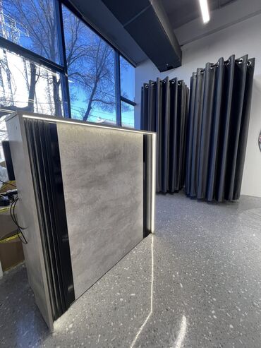 Стойки ресепшн: Столы ресепшен Администраторский стол Кассовый стол Занимаемся — 36