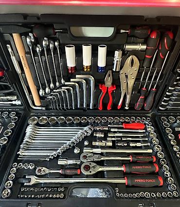 Наборы инструментов: Набор инструментов, Force — 4