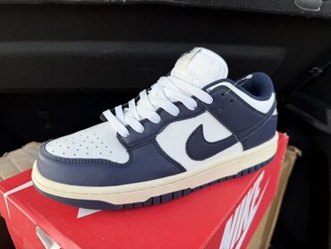 свадебные туфли 33 размер: Срочно распродажа ниже себестоимости. Nike Dunk Low Retro - Цвет