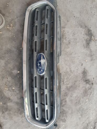 Решетки радиатора: Решетка радиатора Subaru 2004 г., Б/у, Оригинал