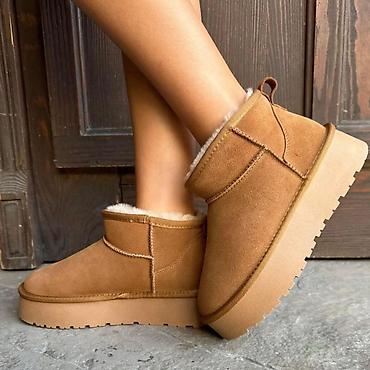 metro obuca trstenik: Ugg classic mini čizmice NOVO Novo Brojevi 36 do 41 fb Moja — 1