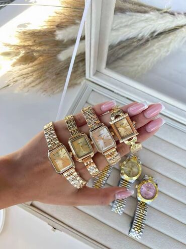 tək qaş uzuk: Qol saatı, Cartier, rəng - Qızılı lalafo.az -da tək qaş uzuk: Qol saatı, Cartier, rəng - Qızılı