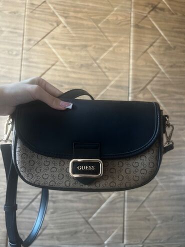 Guess, Б/у