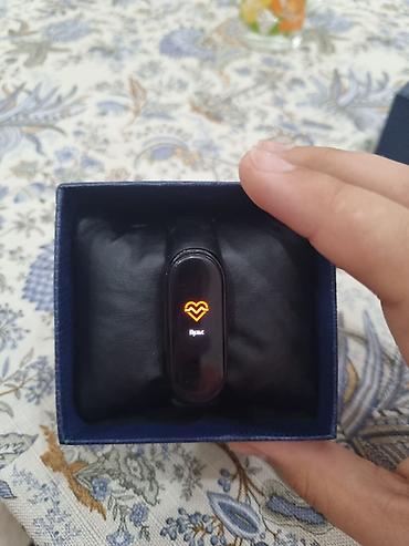 Smart qolbaqlar: Ağıllı biləkbağı (fitnes treker) Xüsusiyyətlər: - Rəngli OLED ekran — 5