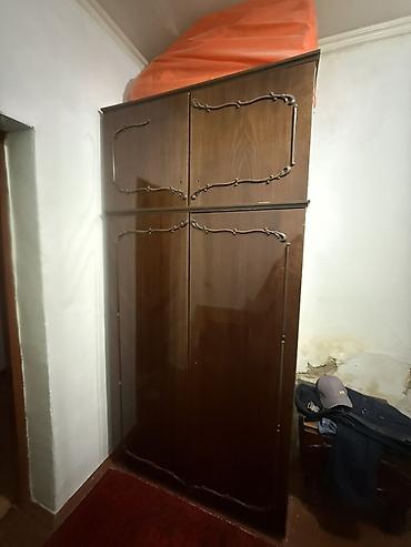 silver kitchen: Два шкафа,две односпальные кровати 4 тумбы тримо с зеркалом — 9