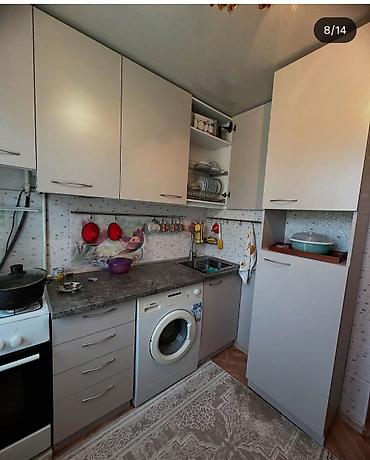 порковка: 2 комнаты, 44 м², 4 мкр 104 серия, 4 этаж — 8