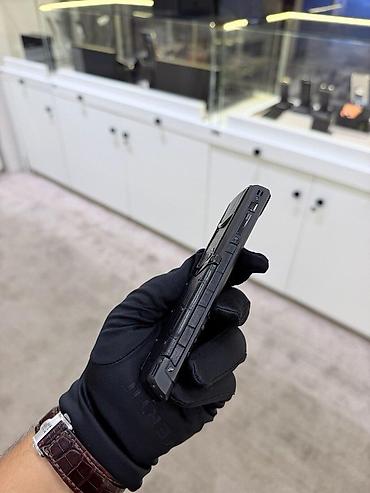 Vertu: Vertu 4 GB, rəng - Qara, Düyməli — 12