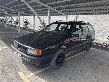 расурочка авто: Volkswagen Passat: 1993 г., 2 л, Механика, Бензин, Универсал