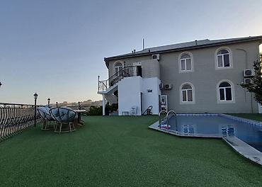 iceri seher: Kirayə günlük Villa – şəxsi geniş həyətyanı sahə və hovuz - Üç — 2