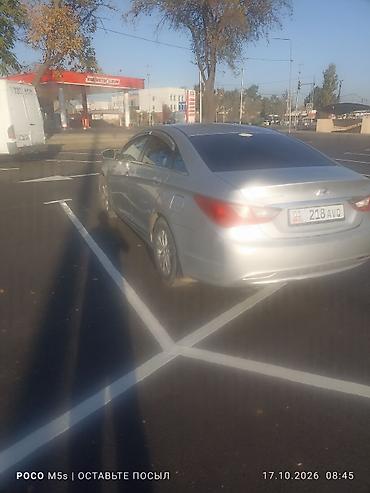 sonata uf: Hyundai Sonata: 2011 г., 2 л, Автомат, Газ, Седан — 2