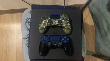 PS4 (Sony Playstation 4): Plastion 4 Slim 430 Azn 1 Tb 2 pult Orginal Tam ideal Vəziiyətdedir