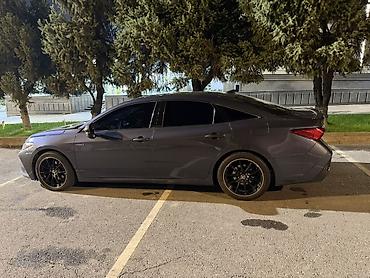 Toyota: Toyota Avalon: 2018 г., 2.5 л, Вариатор, Гибрид, Седан — 1