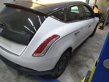 Auto delovi, gume i tjuning: Lancia delta kompletan auto u delovima kod boje 296/B. Lancia delta — 5