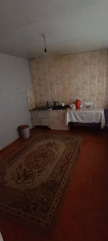 Həyət evləri və villaların satışı: 4 otaqlı, 12 kv. m, Orta təmir — 10