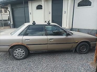 mark 3: Toyota Camry: 1987 г., 2 л, Механика, Бензин, Седан — 1