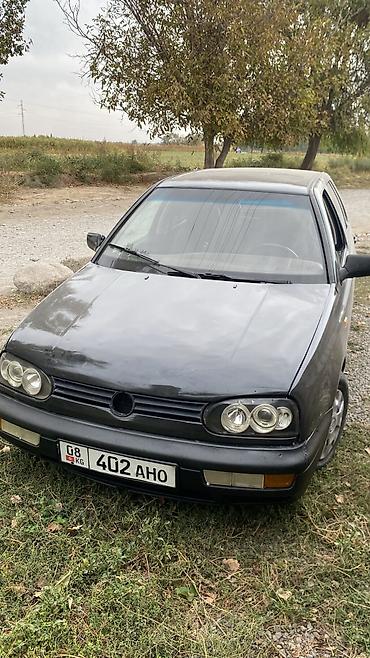 Volkswagen: Volkswagen Golf: 1994 г., 1.6 л, Механика, Бензин, Хэтчбэк — 1