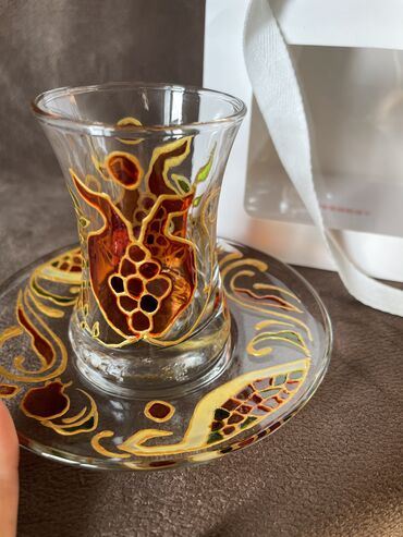 İçki üçün qablar: Armudu stəkanlar, 1 əd