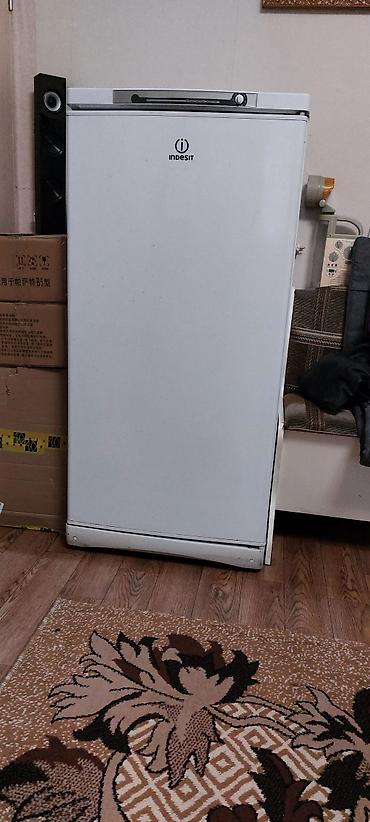 Холодильники: Холодильник Indesit, Б/у, Однокамерный, De frost (капельный), 60 * 125 * 60 — 10