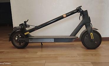 uşaq maşn: Xiaomi scooter 3 .Az islenib ela veziyyetdedir.ehtiyat tekeride — 2