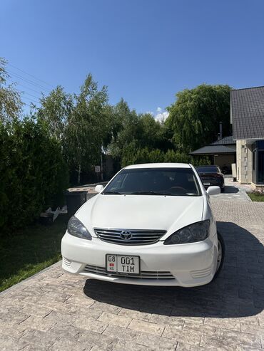 продам срочно машину: Toyota Camry: 2005 г., 2.4 л, Автоматтык, Газ, Седан