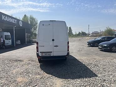 бус холодильник: Mercedes-Benz Sprinter рефрижератор, длинная база, высокая крыша — 3