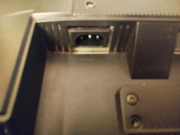 Monitori: Stari monitor Samsung SyncMaster 710n. Proveren samo na kratko dok je — 11