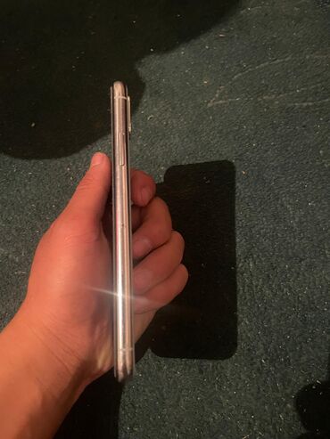 продаю айфон х: IPhone X, Б/у, 64 ГБ, Белый, 100 %