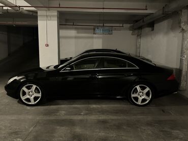 Təkərlər: İşlənmiş Disk təkər Mercedes-Benz 275 / 40 / R 19, 5 Boltlu