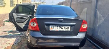 форт 2: Ford Focus: 2010 г., 2 л, Автомат, Бензин, Седан