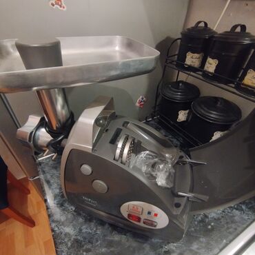 Техника для приготовления еды: Мясорубка Tefal, Б/у
