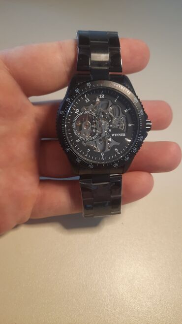 Qol saatları: Yeni mexanika saatlar. Modeldən aslı olaraq qiymətlər 40 AZN-dən 50 — 9