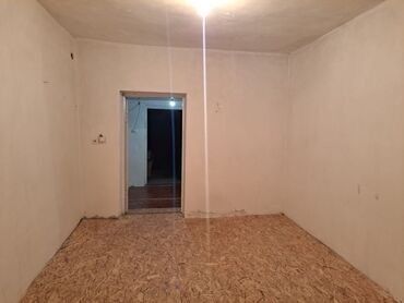 сниму дом недорого: 10 кв. м, 1 бөлмө, Забор, тосулган, Жертөлө, ороо