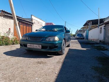 автомобиль тайота: Toyota Avensis: 1998 г., 1.6 л, Механика, Бензин, Седан