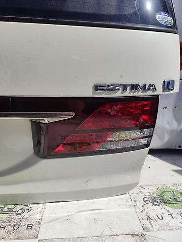 estima: Фонарь крышки багажника правый для TOYOTA Estima (Estima L) ACR30 — 1