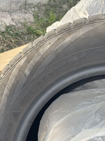 чехол на сиденье авто: Шина BOTO зима 215/65 R16 в идеальном состоянии прокатился 2 месяц