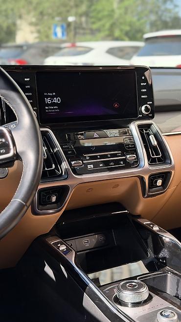 миша: Kia Sorento: 2021 г., 1.6 л, Автомат, Гибрид, Кроссовер — 6
