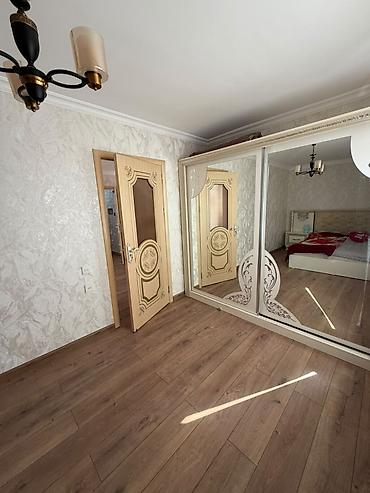 ev alqi satqisi barter: 1xanim lazımdi ( telebe işləyən ) divanda qalacaq. ÜNVAN : Pianer — 6