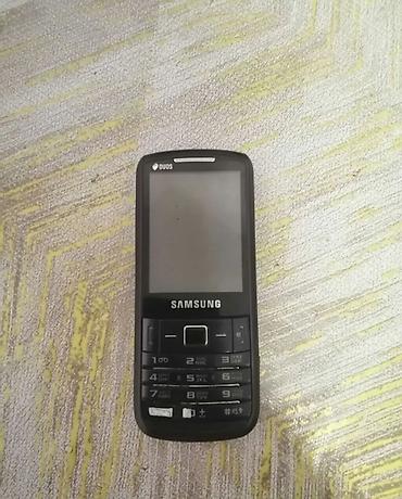 samsung a0: Samsung 8 GB, rəng - Qara, Düyməli — 1