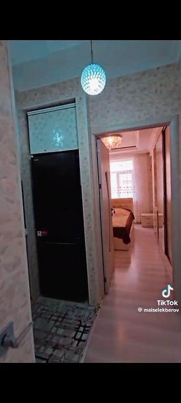 razində ev: Salam ev kirayə verilir masazır qutuluş 93də yerləşir 3cü mərtəbə — 3