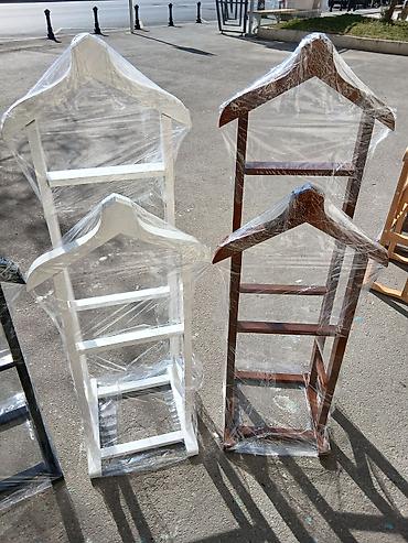 dəm qaşığı: Taxta geyim dayağı (valet stand) - Material: təbii ağac, hamar — 8