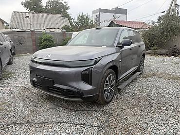 dodg ram: GAC Trumpchi / S7 (эмблема GAC), серый SUV. 2025 год максимальная — 1