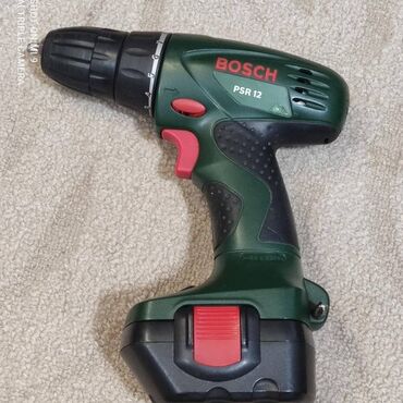 генератор на мерседес w210: "BOSCH PSR 12" оригинал в идеальном состоянии .Один аккумулятор и