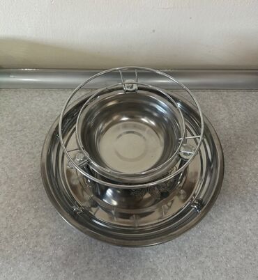 Manqallar, qrillər, barbekyu: Saç ici satılır.Ayaqaltılığı və tavası var. Dəmirdir.Təzədir.Çeşıdlər — 3